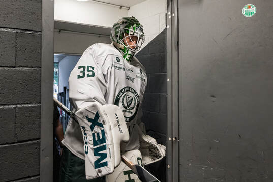 Färjestads målvakt Carl Lindbom