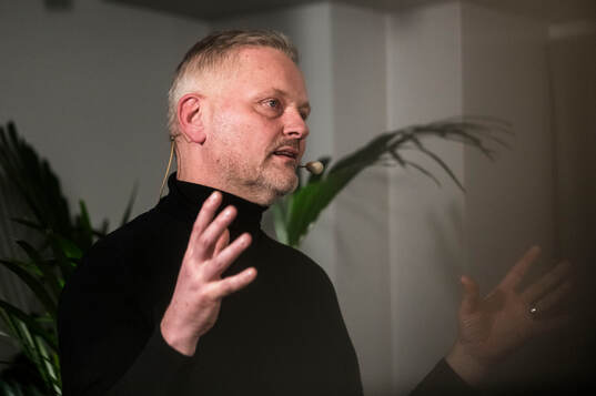 Johan Lindvall, generalsekreterare Svensk elitfotboll deltar i en debatt anordnad utav Svenska Sportjournalistförbundet den 26 mars 2024 i Stockholm. 