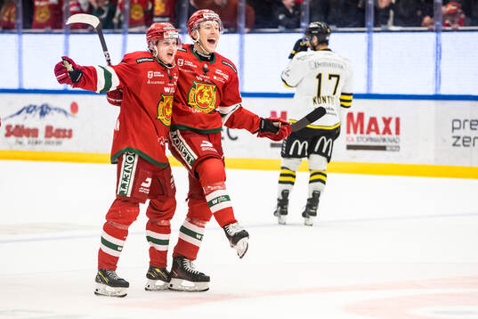 Moras Kalle Kratz jublar