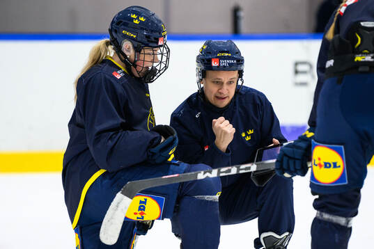 Lova Blom and Assistant coach Andreas Karlsson of Sweden at