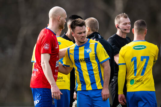 Eskilsminnes Kevin Robért och Tvååkers IFs Viktor Nilsson