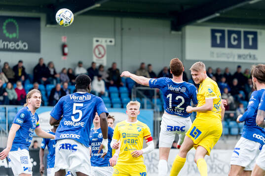IK Oddevolds Axel Pettersson och Trelleborgs Zander Hyltoft