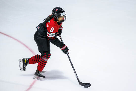 Akane Hosoyamada of Japan