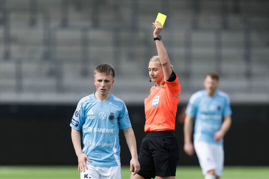 Gefles Constantino Capotondi får en varning