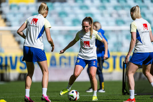 Elin Rubensson of the Swedish women’s national football team at a training session