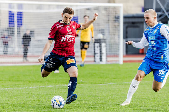 Örgrytes William Svensson och IK Oddevolds Olle Kjellman