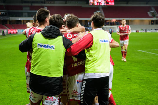 Kalmars Jacob Trenskow jublar efter 1-0