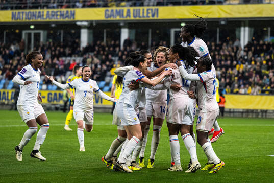 Wendie Renard of France celebrating the 0-1 goal