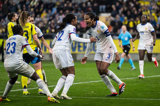 Wendie Renard of France celebrating the 0-1 goal