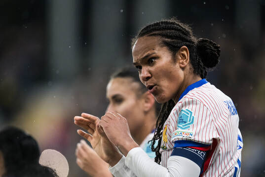 Wendie Renard of France celebrating the 0-1 goal