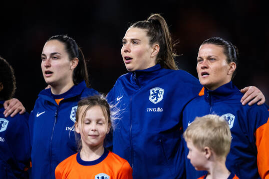 Caitlin Dijkstra, goalkeeper Lize Kop and Sherida Spitse of Netherlands ahead of the UEFA Women's Euro Qualifier football match between Netherlands and Norway on April 9, 2024 in Breda. 