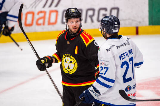 Brynäs Jacob Blomqvist och Karlskogas Wilhelm Westlund
