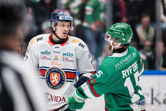 Växjös Gabriel Carlsson och Rögles Simon Ryfors