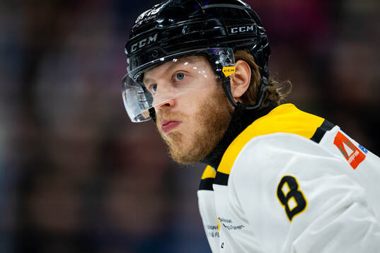 Mathias Trettenes of Stavanger Oilers