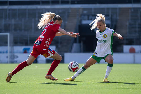 KIF Örebros Ida Björnberg och Hammarbys Lotta Ökvist