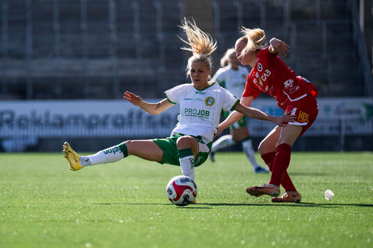 Hammarbys Lotta Ökvist och KIF Örebros Ida Björnberg
