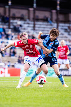 Trelleborgs Erica Persson Welin och Djurgårdens Shinomi Koyama
