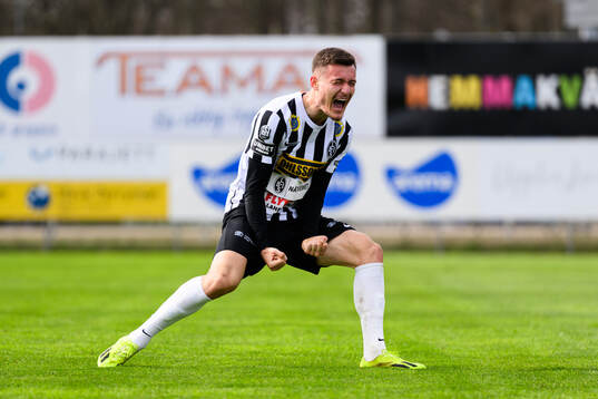 Landskronas Robin Dzabic jublar