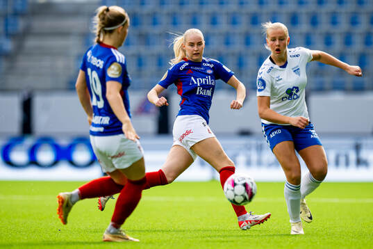 Iselin Sandnes Olsen of Vålerenga
