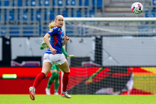 Iselin Sandnes Olsen of Vålerenga