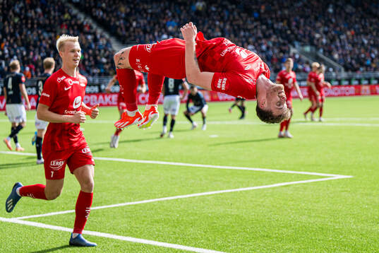 Ole Didrik Blomberg of Brann celebrates after scoring the 1-1 goal during the Eliteserien match between Viking and Brann on April 14, 2024 in Stavanger. 
