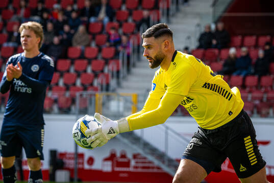 Utsiktens målvakt Elias Hadaya