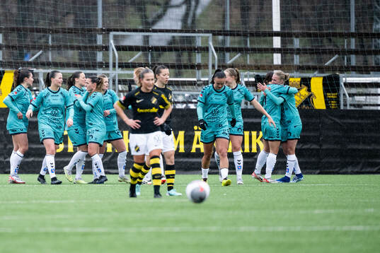 Kristianstads Tabitha Michelle Tindell jublar med