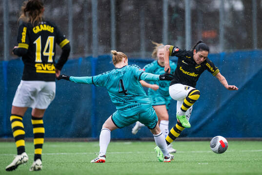 Kristianstads Clare Elizabeth Polkinghorne och AIKs