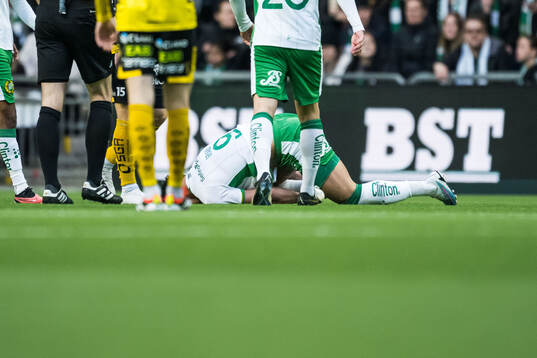 Hammarbys Jusef Erabi har ont