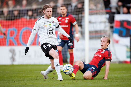 Örebros Kalle Holmberg och Östers David Seger
