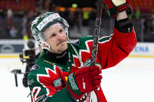 Frölundas Max Friberg tackar publiken