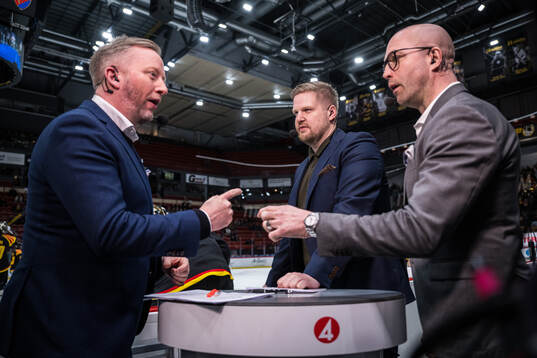 TV4s Fredrik Söderström, Lars Lindberg och Johan Tornberg