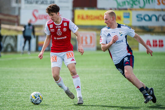 Sandvikens Adam Kiani och Östers Adam Bergmark Wiberg