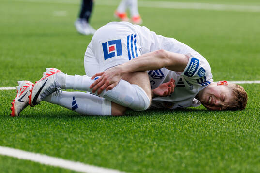 GIF Sundsvalls Gustav Nordh har ont