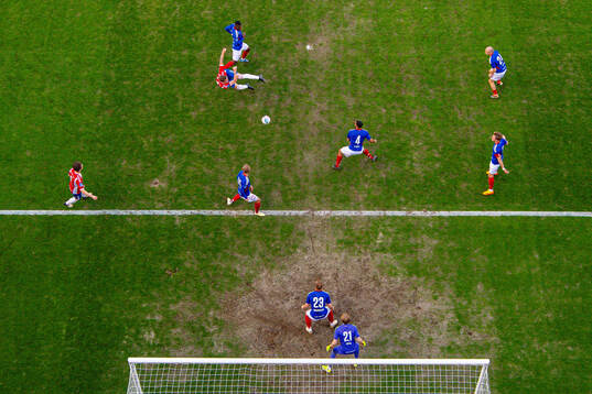 Andreas Hellum of Lyn scores the 1-1 goal