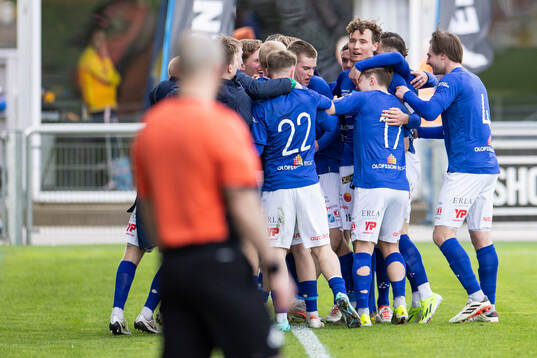 Norrbys spelare jublar