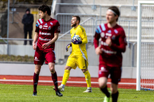 Gefles målvakt Tobias Johansson