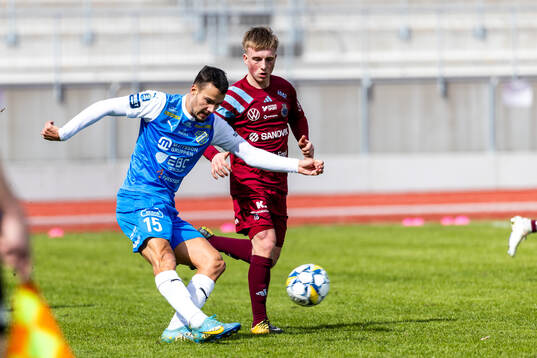 IK Oddevolds Assad Al Hamlawi och Gefles Constantino