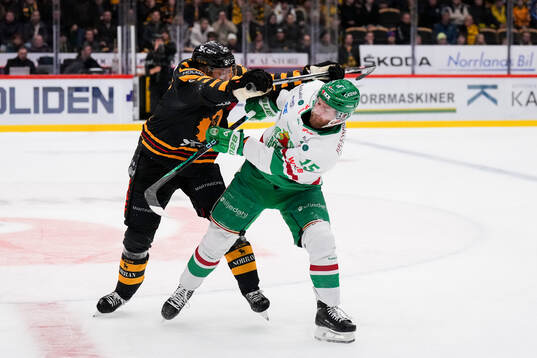 Rögles Simon Ryfors och Skellefteås Pär Lindholm