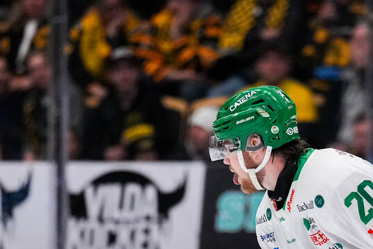 Rögles Lian Bichsel jublar