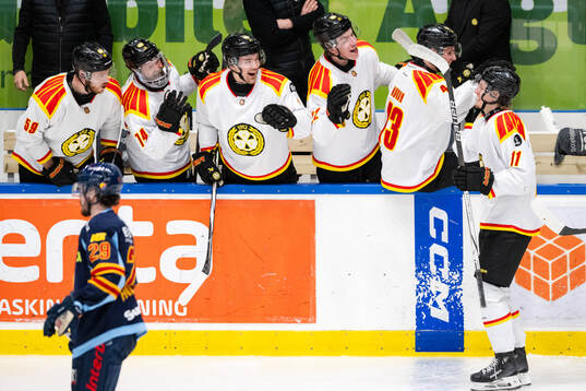 Brynäs Oliver Tärnström jublar