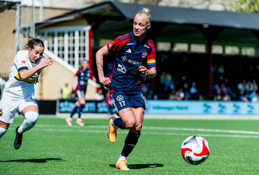 FC Rosengårds Caroline Seger och AIKs Felicia Saving