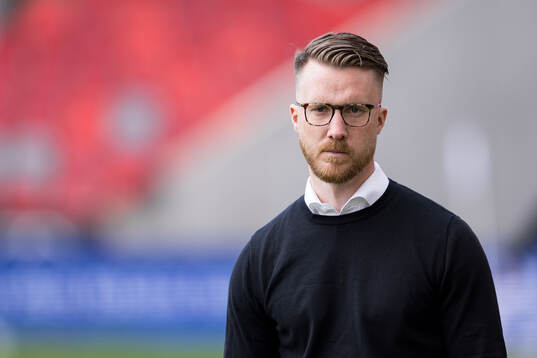 Växjö DFFs huvudtränare Olof Unogård
