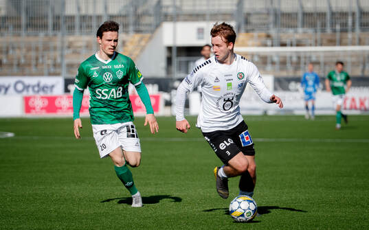 Brages Filip Sjöberg och Örebros Oskar Käck