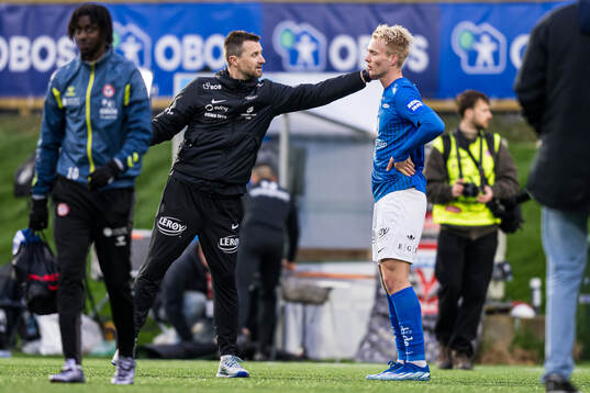 Eirik Horneland, head coach of Brann, and Magnus Warming of Brann