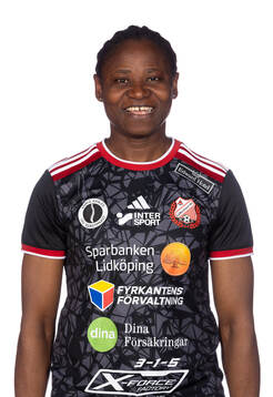Lidköpings Sarah Michael poserar för ett porträtt den 29 april 2024 i Lidköping.