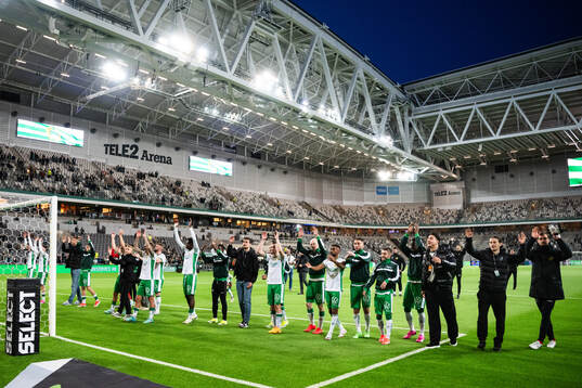 Hammarbys spelare jublar
