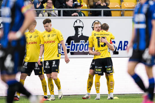 Elfsborgs Per Frick jublar