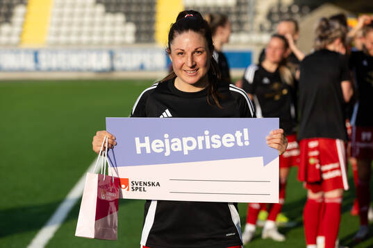 Piteås Josefin Johansson får pris som matchens spelare