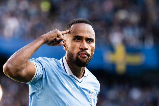 Malmö FFs Isaac Kiese Thelin jublar